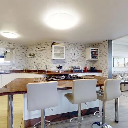 Villa Exclusive Super-villa 12 Bed,11 Bath With Amazing Facilities, Sea And Mountain Views Tías